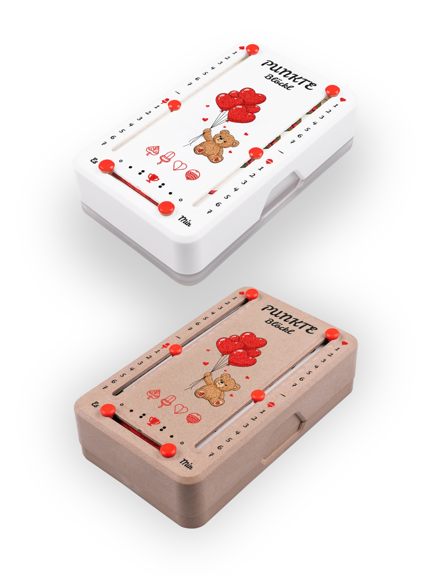 Zwei Punkteblöckl (perspektivisch fotografiert) in Kunststoff weiß und Holzoptik mit Motiv Kuschelbaer.